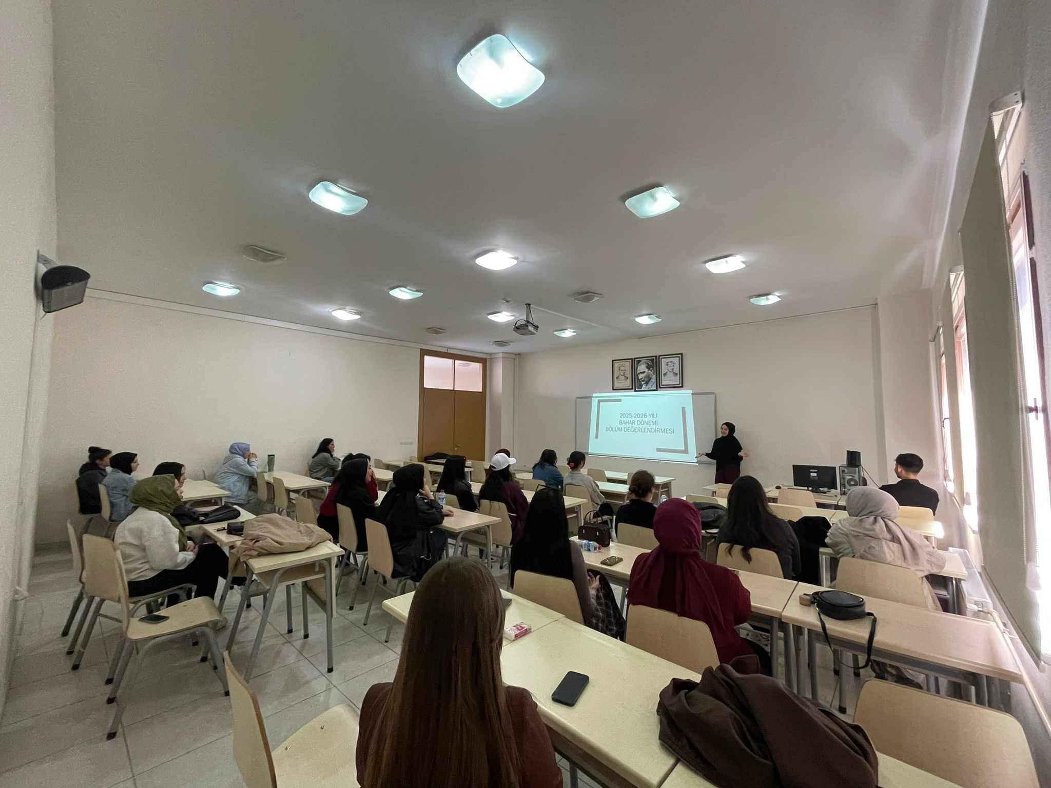 Bahar Dönemi Bölüm Değerlendirme Toplantısı yapıldı.